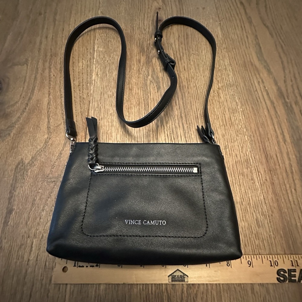 Vince Camuto Black Crossbody Bag Small Pebbled leather Classic Festival Travel - Picture 7 of 7